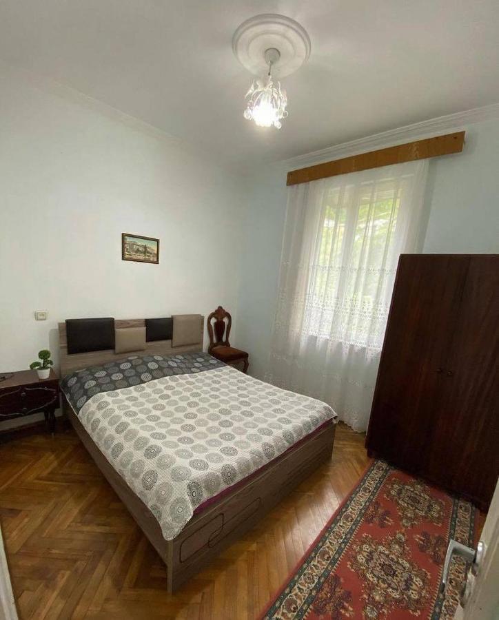 Guest House Lazuri Sarpi Eksteriør billede